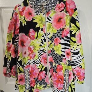 Onque Woman Monochrome Geometric Pattern Top